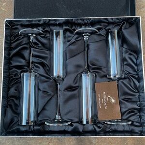 Elegant Crystal Champagne Flutes Set
